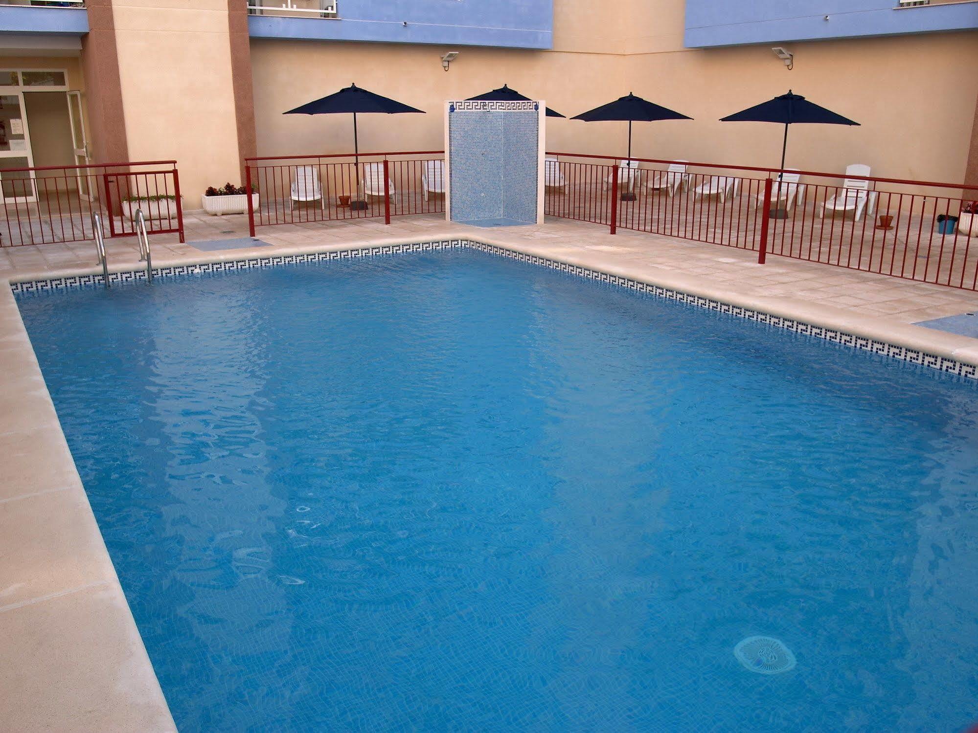 Apartamentos Marblau Peredamar-Julio Y Agosto Solo Familias Gandía Exterior foto